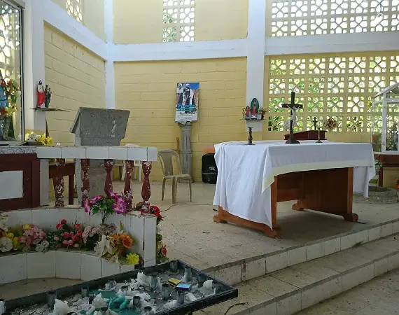 Inneres der Kirche von Canchimalero