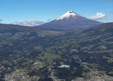 Cotopaxi Vulkan Ecuador