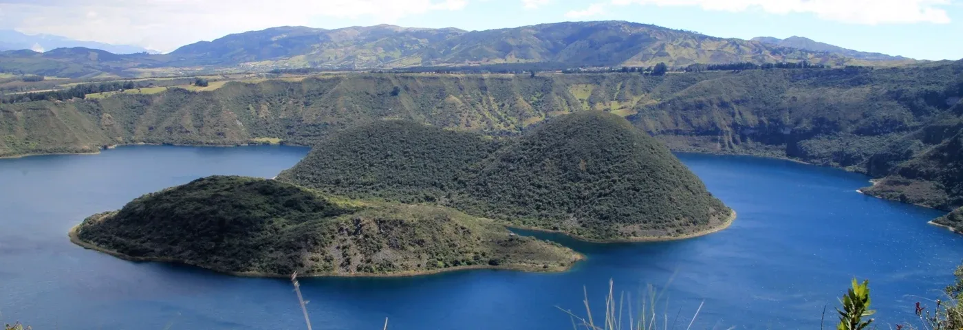 cuicocha lagune ecuador banner
