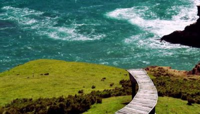 Steg zum Meer auf der Insel Chiloé