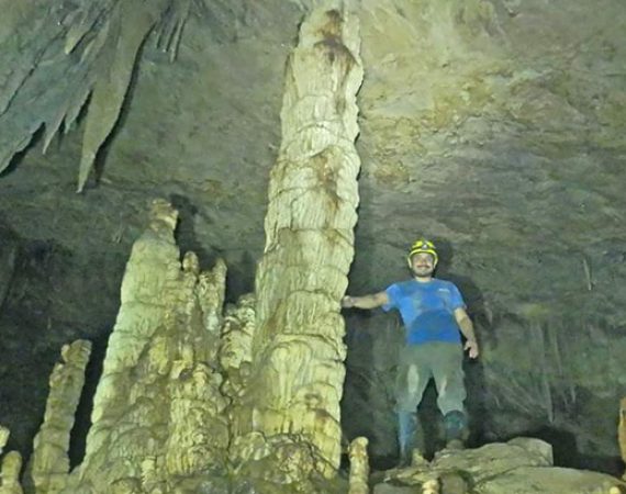 Stalakmiten-Cueva-de-los-Tayos Stalagmiten in der Cueva de los Tayos