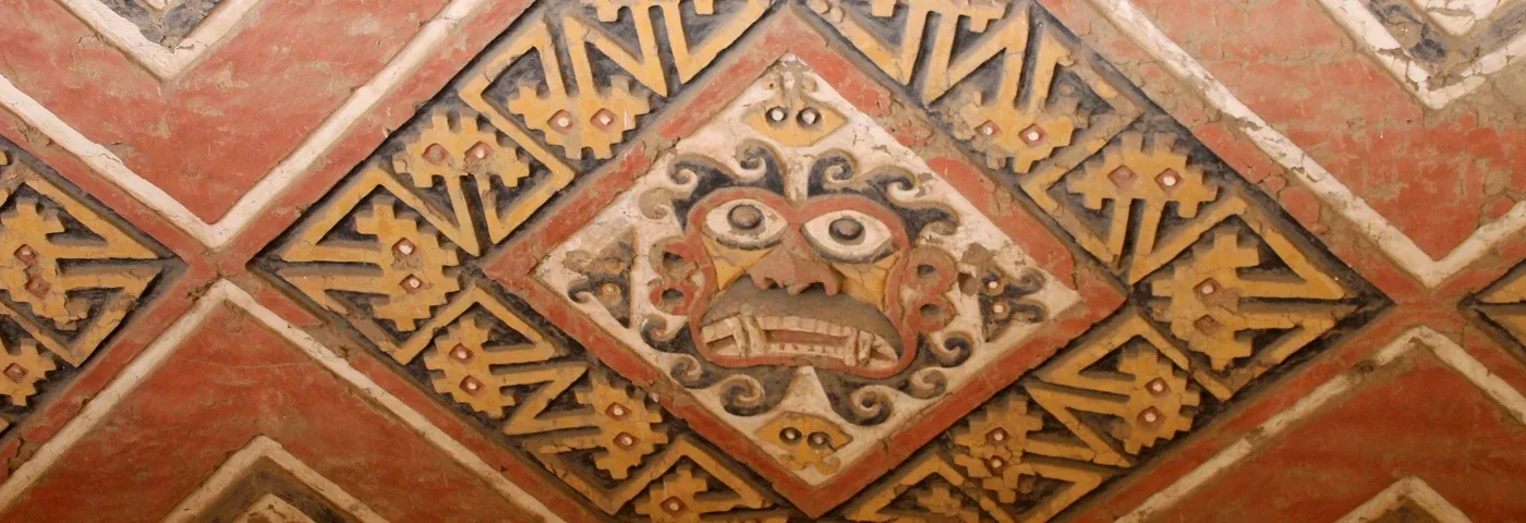 huaca sol trujillo peru banner